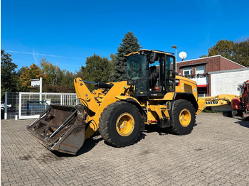 Wheel loader CATERPILLAR 930M