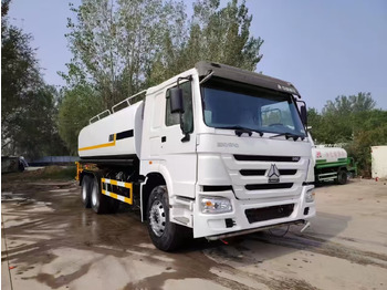 Tanker truck SINOTRUK HOWO