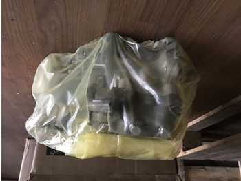 New Fuel pump for Backhoe loader Cummins 3973228   Cummins: picture 3