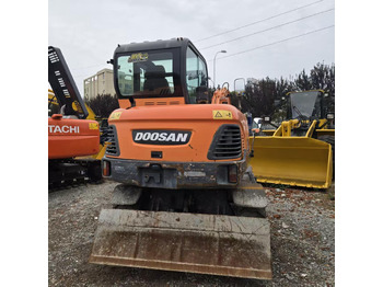 Wheel excavator DOOSAN DX60W: picture 4