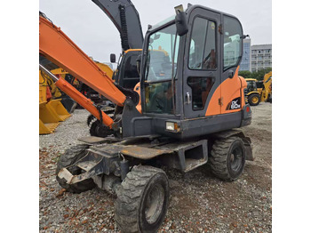 Wheel excavator DOOSAN DX60W: picture 3