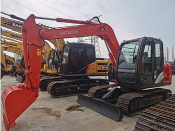 Mini excavator Hitachi ZX70: picture 3