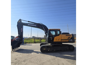 Crawler excavator Hyundai HX220L: picture 3