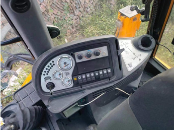 Backhoe loader JCB 3CX: picture 4