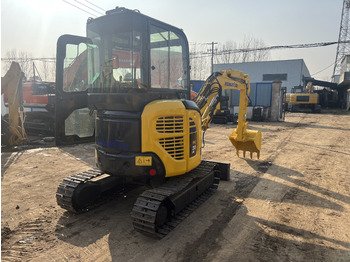 Mini excavator Komatsu PC30MR: picture 3