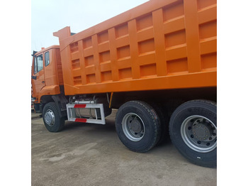 Tipper SINOTRUK HOHAN 6x4: picture 3