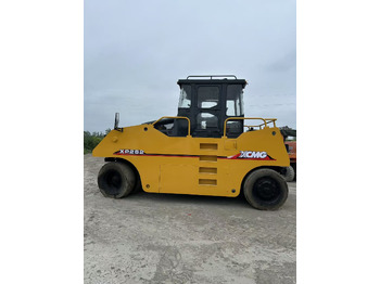 Road roller XCMG