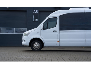 New Minibus, People carrier Mercedes-Benz Sprinter 519: picture 2
