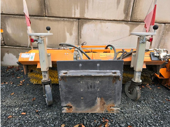 Broom KUBOTA