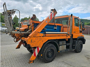 Snow removal vehicle Unimog 405/10 U300 Bluetec 5 Mercedes-Benz U 300  UGE UGN mit Jotha Absetzkipper combi con 4518 Absetzer: picture 4