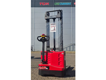 Stacker