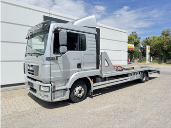 Car transporter truck MAN TGL 8.220