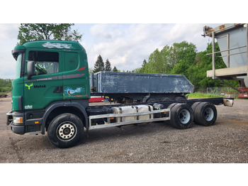 Cab chassis truck SCANIA R124 420 6X4: picture 3