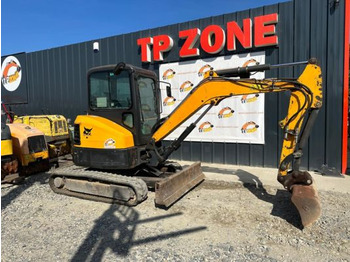Mini excavator BOBCAT E35
