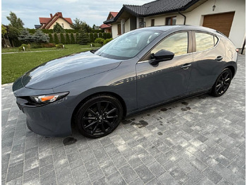 Car MAZDA 3: picture 5