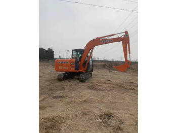 Mini excavator HITACHI ZX60: picture 2