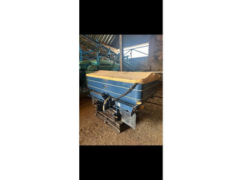 Fertilizer spreader BOGBALLE