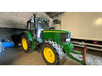 Farm tractor JOHN DEERE 6520
