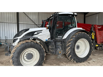 Farm tractor VALTRA T-series