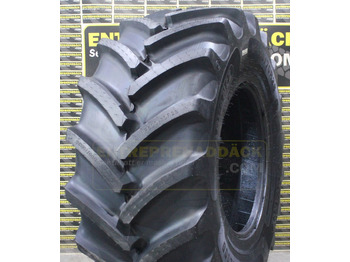 Farm tractor