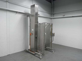 Food processing equipment