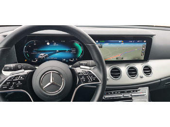 Estate car MERCEDES-BENZ