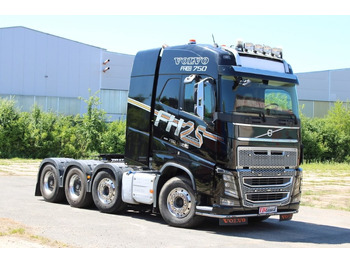 Tractor unit VOLVO FH16 750