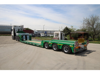 Low loader semi-trailer