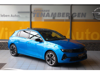 Saloon car OPEL
