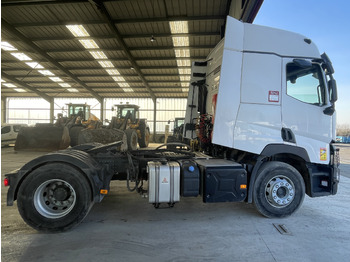 Tractor unit RENAULT T460: picture 4
