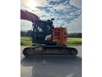 Crawler excavator HitachiZX225USLC-7 + Engcon: picture 5 Crawler excavator HitachiZX225USLC-7 + Engcon: picture 5