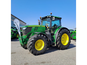 Farm tractor JOHN DEERE 6210R