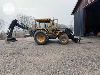 Backhoe loader VOLVO