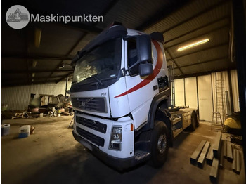 Hook lift truck VOLVO FM
