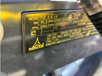 Compactor BOMAG DE BW 211 DH-5 Stage IV/TIER4f: picture 4