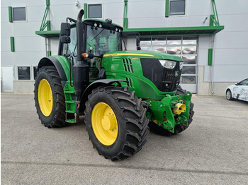Farm tractor JOHN DEERE 6195M