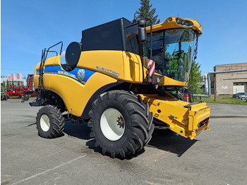 Combine harvester NEW HOLLAND CX series