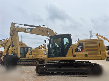 Crawler excavator CATERPILLAR 320