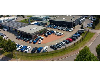 SUV Skoda Karoq Style 1,5TSI DSG*AHK-VORBER*NAVI*LED*R-KAM: picture 2 SUV Skoda Karoq Style 1,5TSI DSG*AHK-VORBER*NAVI*LED*R-KAM: picture 2