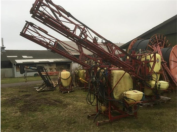 Tractor mounted sprayer HARDI