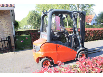 Forklift Linde H20D: picture 3 Forklift Linde H20D: picture 3