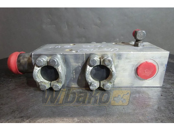 Hydraulic valve CASE