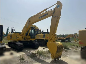 Crawler excavator KOMATSU PC200-8: picture 4