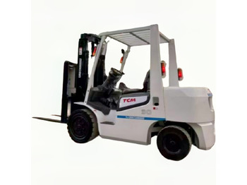 Diesel forklift TCM