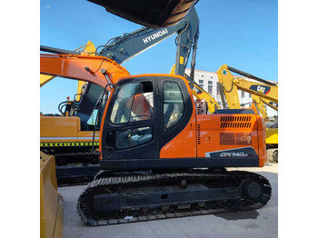 Crawler excavator DOOSAN DX140