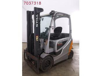 Electric forklift STILL RX60