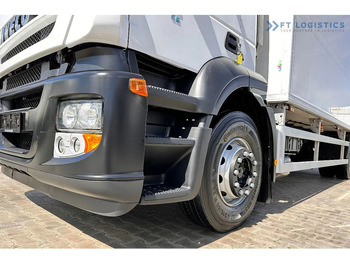 Refrigerated truck Iveco Stralis 420 STRALIS 420 / Refrigerated Truck / Carrier Supra 950 / 19 Pallets / Tail Lift / Tires: picture 4