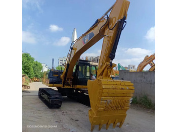 Crawler excavator CATERPILLAR 320D