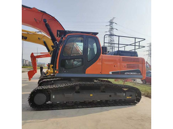 Crawler excavator DOOSAN DX300LC