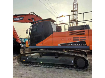 Crawler excavator DOOSAN DX300